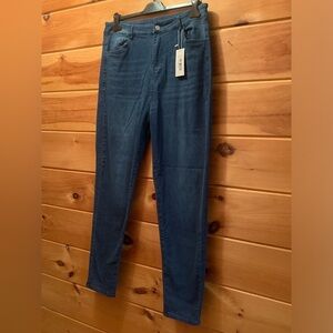 Women’s good wear club jeans size regular large new with tags